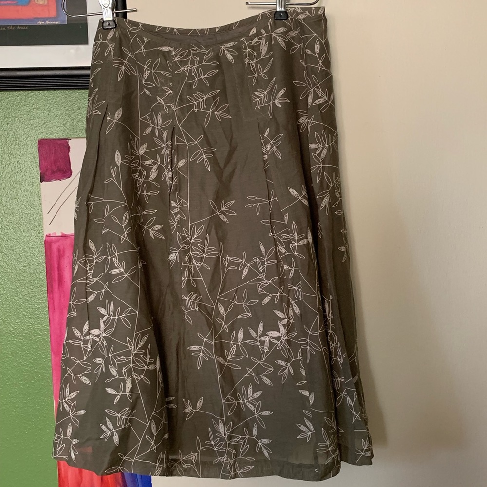 EUC Calvin Klein skirt, size 12